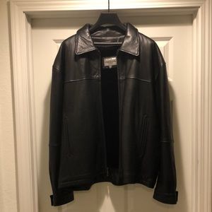 Mens xxl leather jacket.